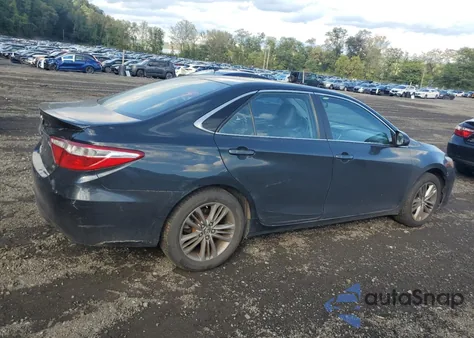 2017 Toyota Camry Le z USA, uszkodzony, nr VIN 4T1BF1FK2HU417495